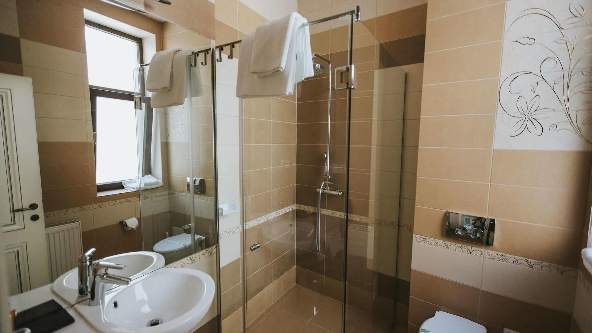 Vila Cornelia Bucharest 3*,  Romania