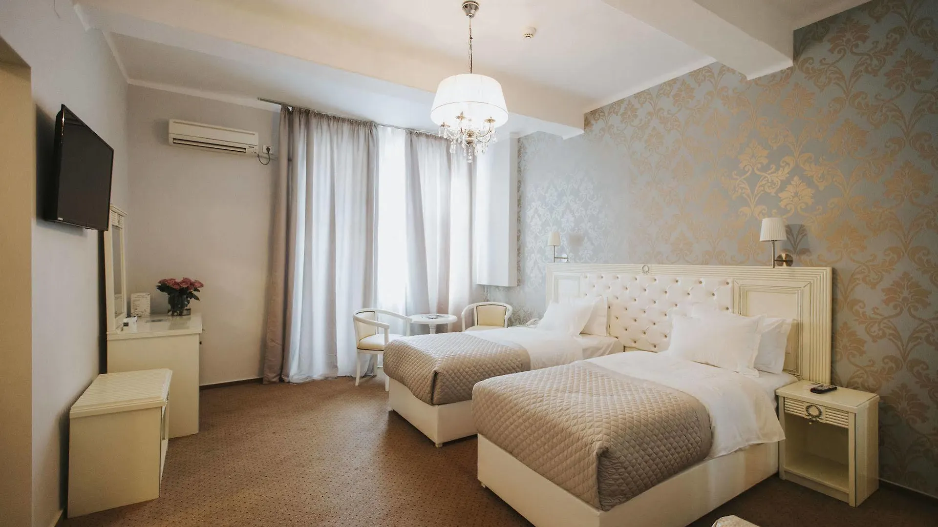 Vila Cornelia Bucarest 3*,